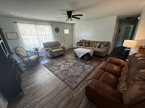 5th image of 603 Canaan Rd