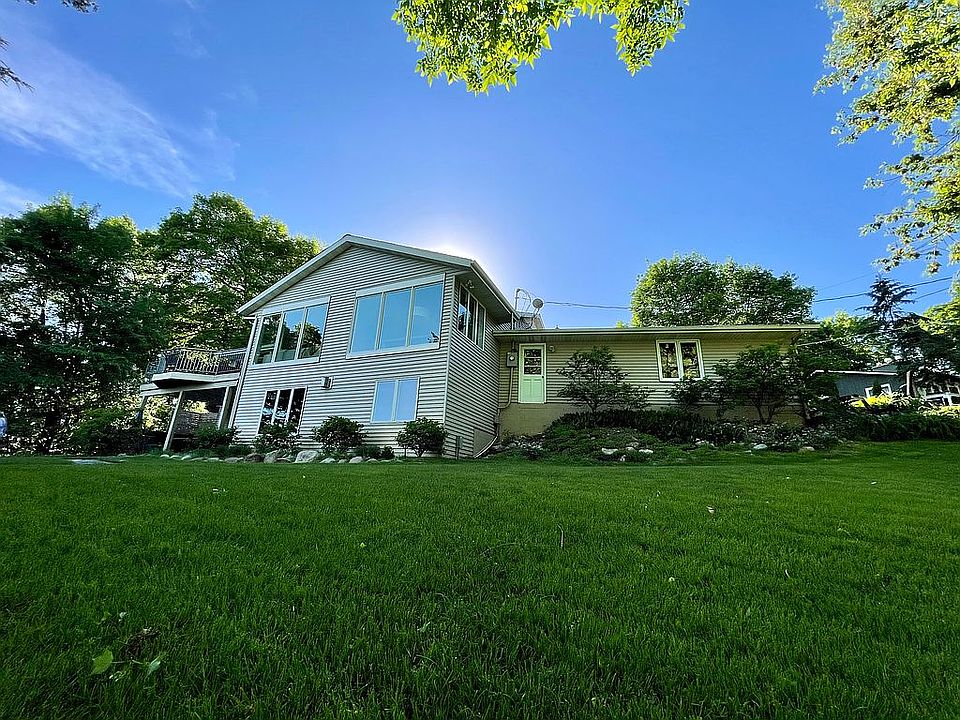 2nd image of 5691 Zumbra Dr