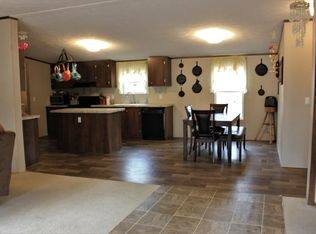 16453 Birdsong Rd, Holladay, TN 38341