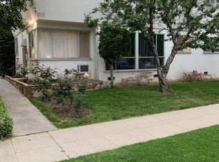 144 S Bedford Dr APT 2, Beverly Hills, CA 90212