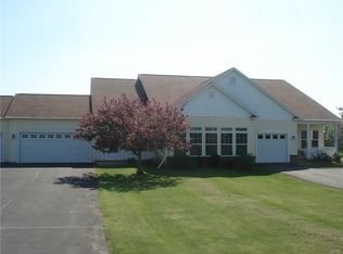 7032 W Sorrell Hill Rd, Warners, NY 13164