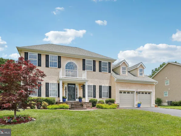 610 Ravenglass Dr, Townsend, DE 19734