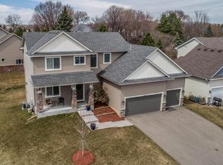 21438 Hytrail Cir, Lakeville, MN 55044