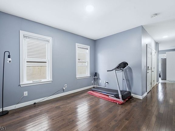 3rd image of 757 Thomas St