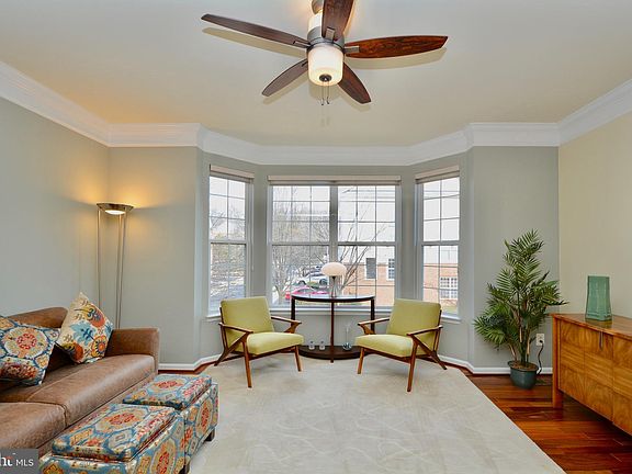 3rd image of 6937 Rolling Creek Way
