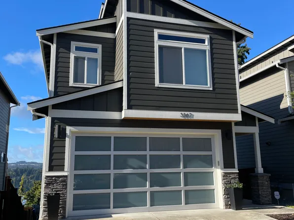 3367 Amak Ln, Bremerton, WA 98310