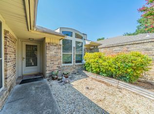 2005 Whippoorwill Ln, Carrollton, TX 75006