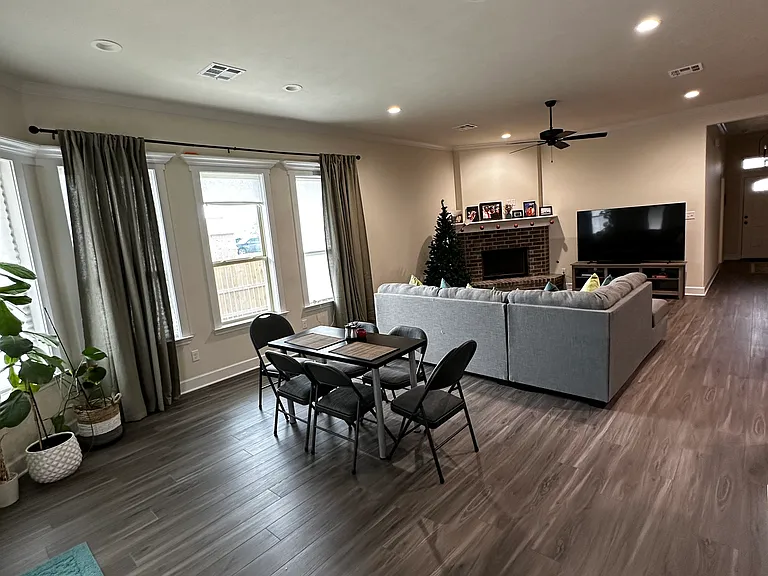 900 Dove Chase Ln — Photo 15