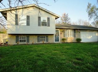 2824 Mellowood Dr, Hamilton, OH 45011