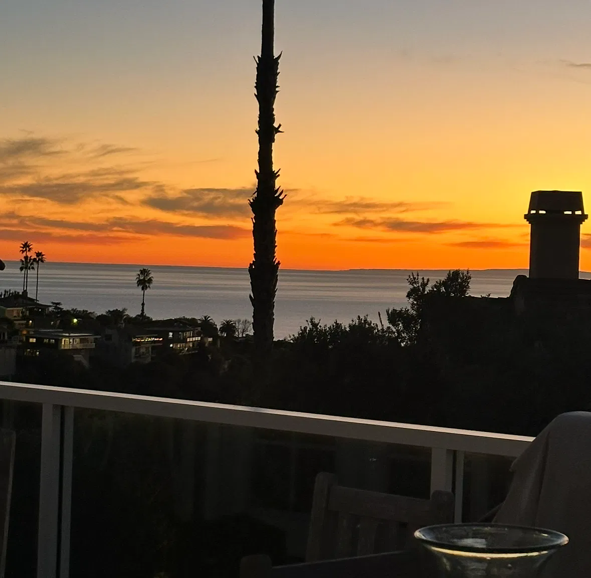 1 bed, 3200 sqft, $5,500 — Photo 3