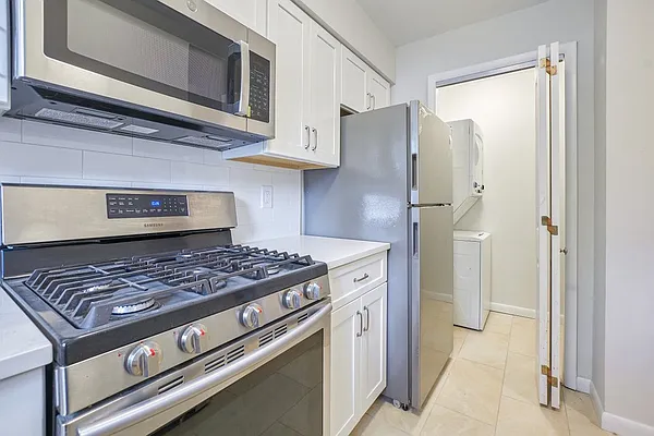 Sold by Compass | media 2