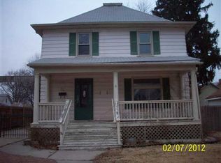96 Hubbard St, Mount Clemens, MI 48043