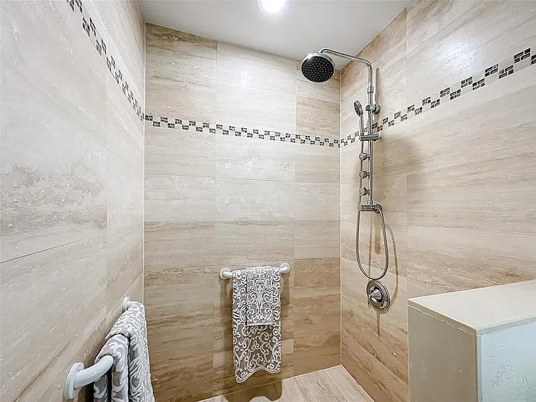 4680 Mimosa Pl #810 — Photo 13