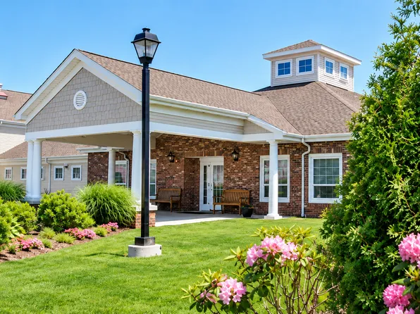 Conifer Village at Patchogue Senior Apartments 55+, 1 Brookwood Ln #28c887b7b, Patchogue, NY 11772