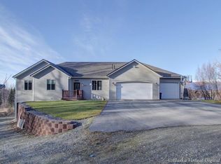 6991 E Finger Lake Cir, Palmer, AK 99645