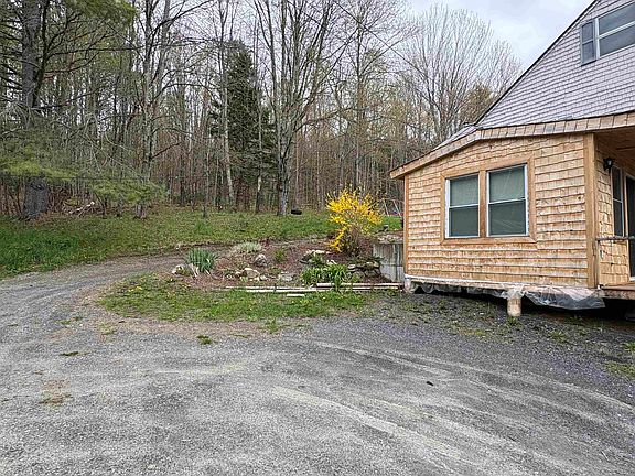 5th image of 1250 Braintree Hill Road