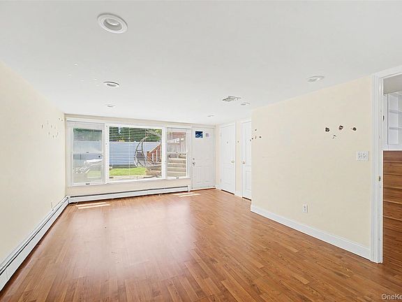 5th image of 15 Hillvale Road