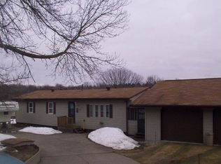 9605 Williams Rd, North East, PA 16428