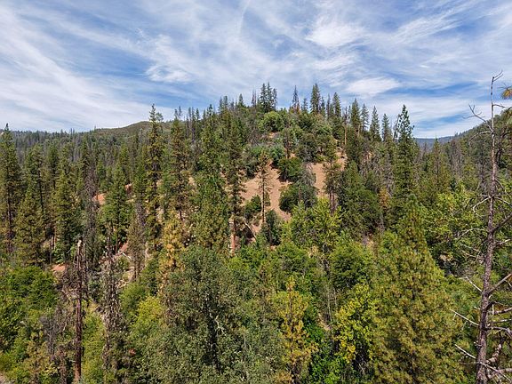 2nd image of 3529 Indian Creek Rd