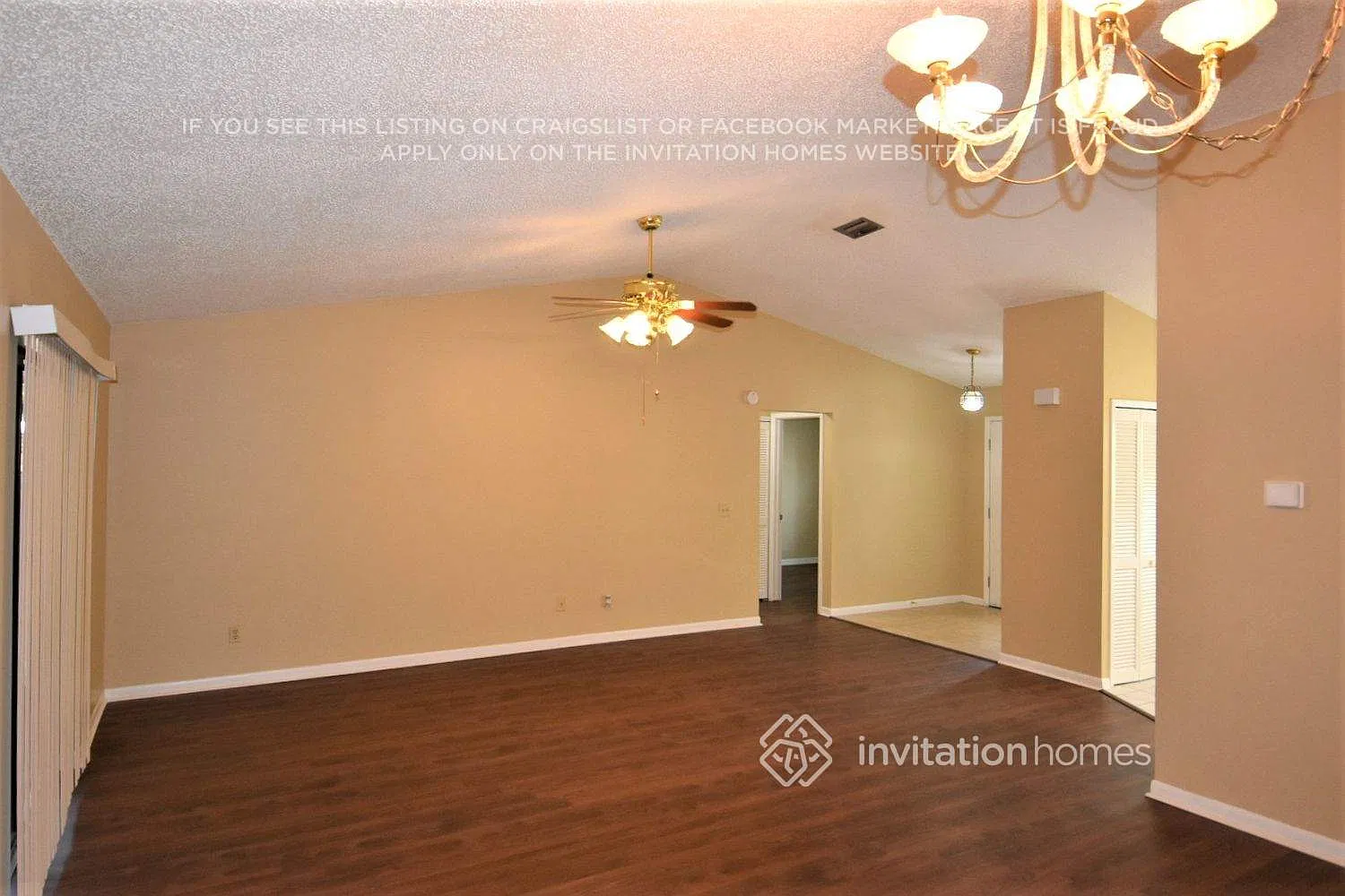 6524 Seafairer Dr Tampa, FL 33615 — Photo 2