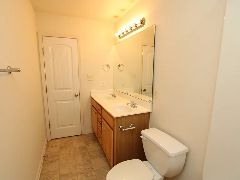 3921 Volkswalk Pl — Photo 22