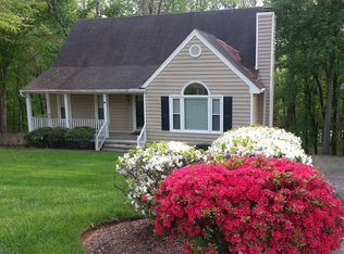 9363 N Rinker Dr, Mechanicsville, VA 23116