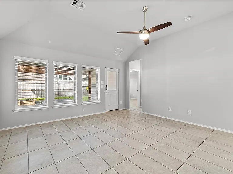 26722 Hypatia Trce — Photo 16
