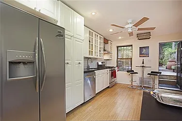 Sold by Space Marketing Shop