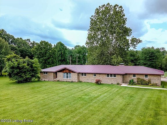 3rd image of 337 Schofield Ln