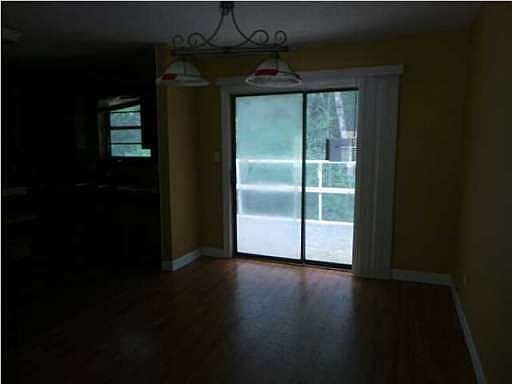 5th image of 4611 Citadel Dr