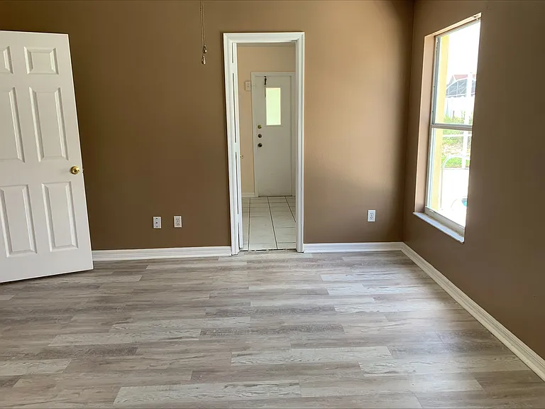7817 Laurel Oak Ln — Photo 21