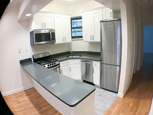 Rented by Francine Realty | media 9