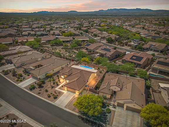 2nd image of 555 N Alexis Loop