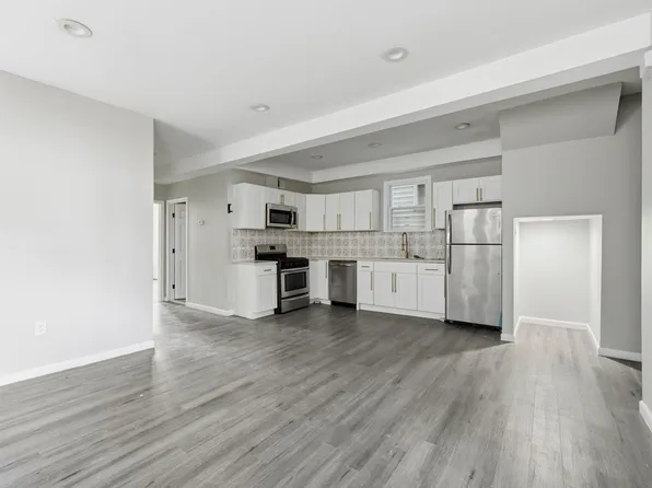 23 Bayview Avenue image 8 of 19