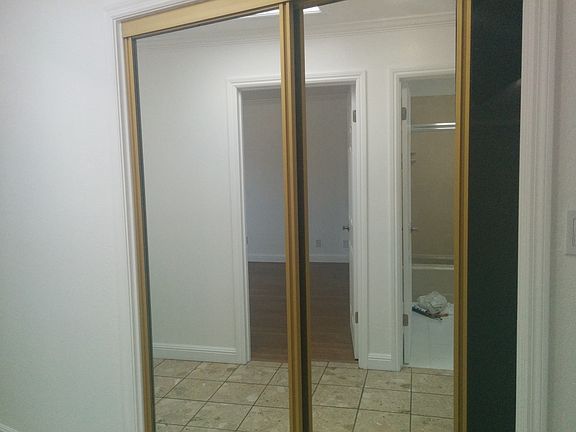 2nd image of 4 Monterey Blvd APT 5
