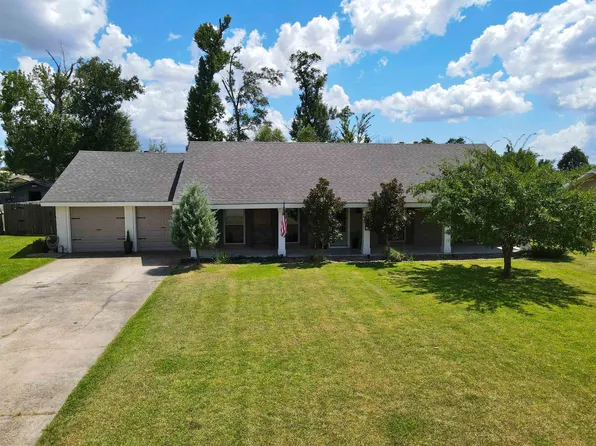 527 S Lebanon St, Sulphur, LA 70663