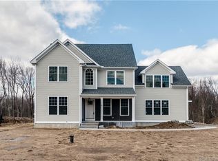 203 Berkshire Rd, Newtown, CT 06482