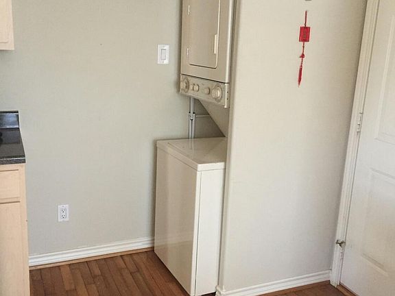 stackable W/D unit