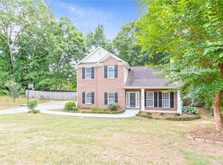 137 Candle Ln, Dallas, GA 30132