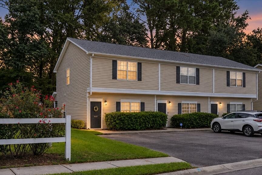 1st image of 1010 Lexi Ct