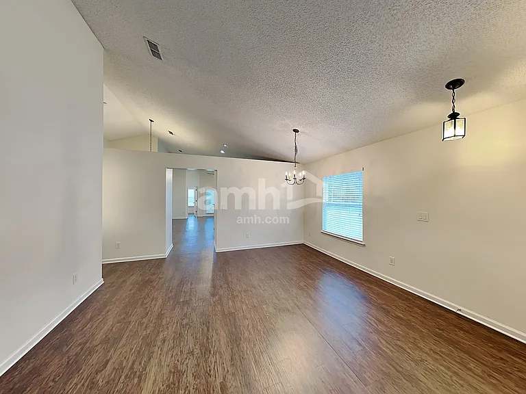 979 Misty Maple Ct — Photo 6