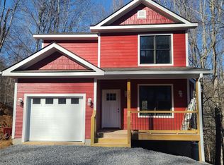 1255 Campbell Mountain Dr, Waynesville, NC 28785