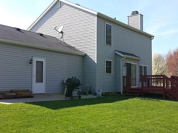 2nd image of 1014 Richard Ave