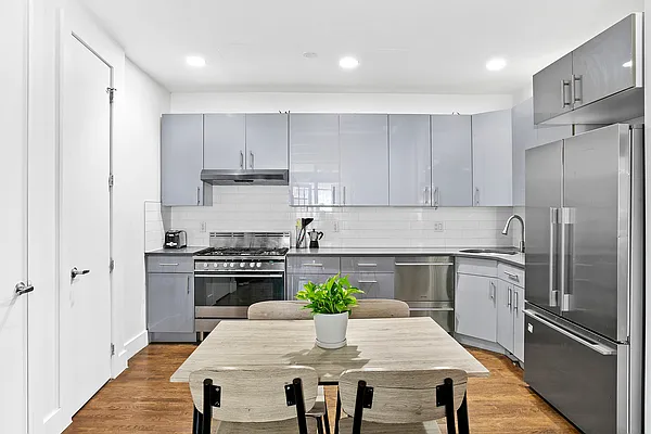 Rented by Compass | media 3