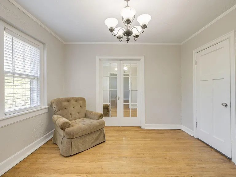 2516 N Hudson Ave #201 — Photo 15