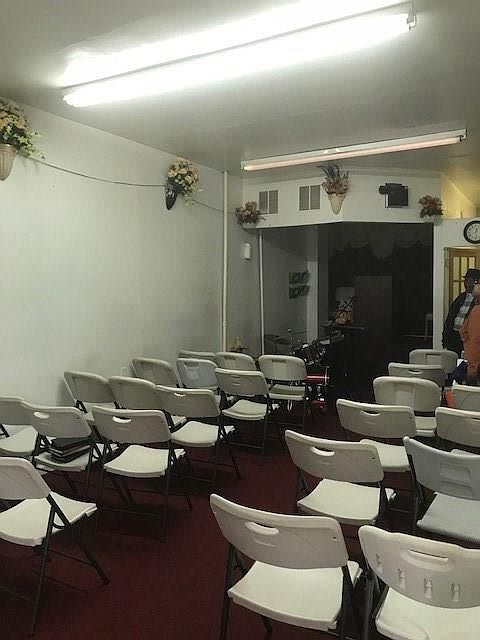 1st image of 1149 E 92nd St