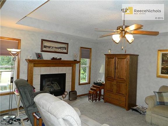 3rd image of 319 Crystal Dr