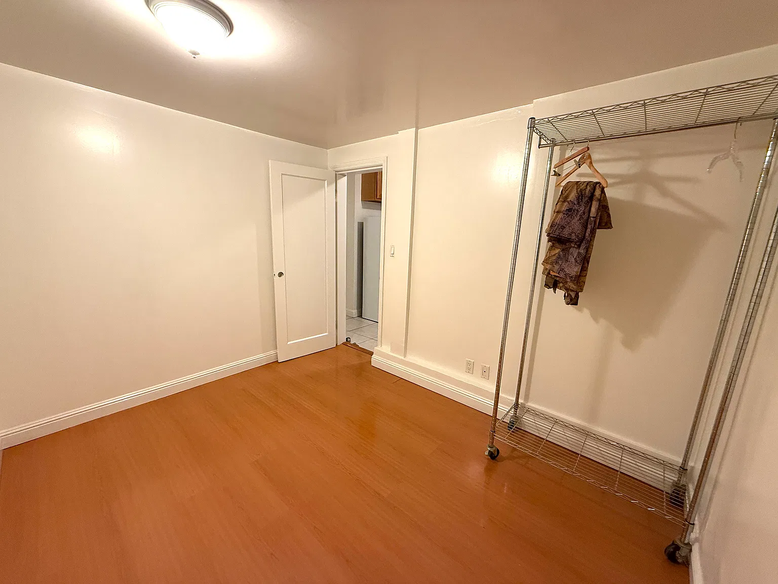 1 bed, 600 sqft, $1,800 — Photo 3