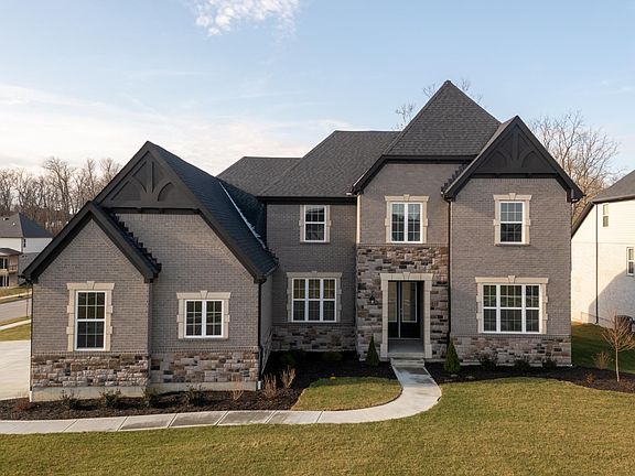 The Crestwood D Exterior