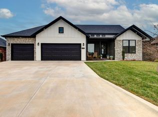 521 N Kilkenny Way, Nixa, MO 65714